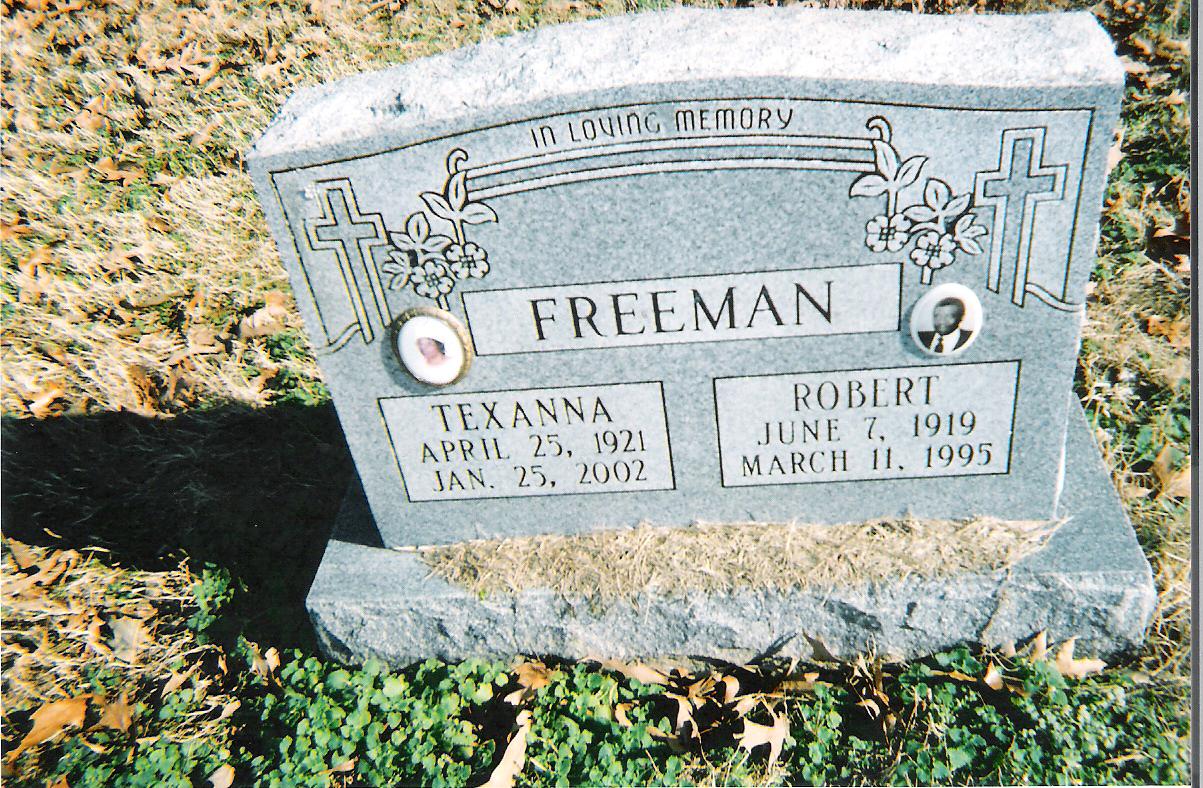 Robert Freeman Jr. (1919-1995) Texanna Tuggle-Freeman (1921-2002)